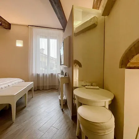 Centro Bed & Breakfast *