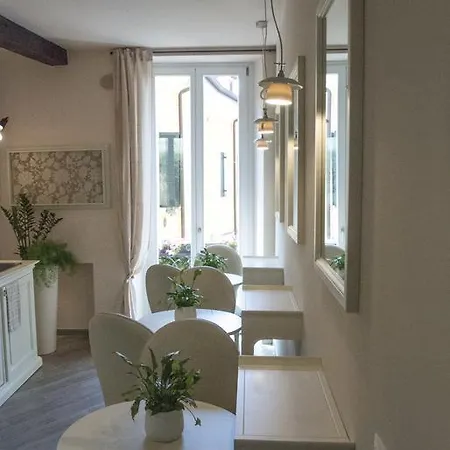 Centro Bed & Breakfast *