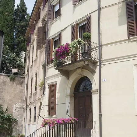 Centro Bed & Breakfast Verona
