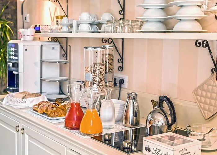 Centro Bed & Breakfast 4*