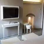 Centro Bed & Breakfast 4*