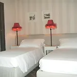 Couette-café Centro 4*
